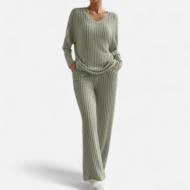 Navoura Clothing set Kathy - V-Neck Knit Set for Effortless Casual Style