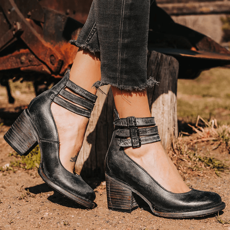 Navoura Shoes Mona - Stylish Modern Leather Ankle Boots for Every Occasion